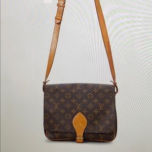 Louis Vuitton Cartouchiere GM